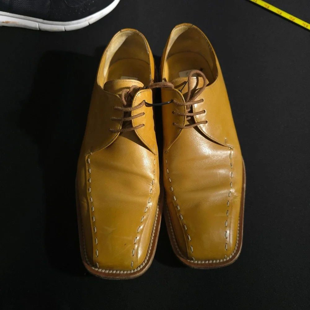 Mezlan Maranello Mens 9 Mustard Yellow Leather Square Toe Whipstitch Derby Shoes